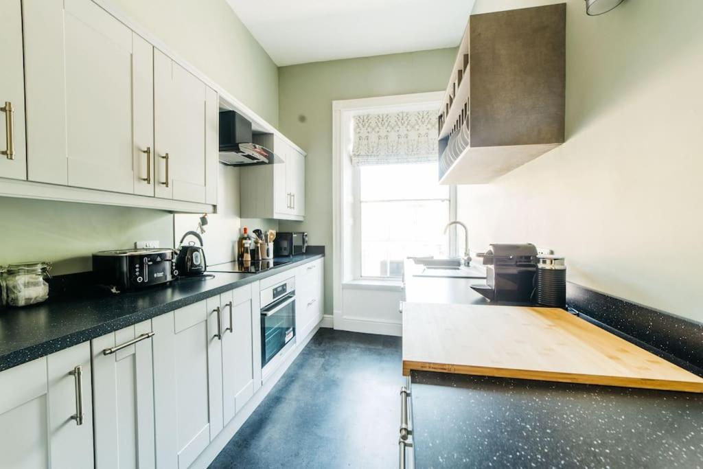Luxury, Central, Sun-Filled 3 Bed Haven In Bath Dış mekan fotoğraf